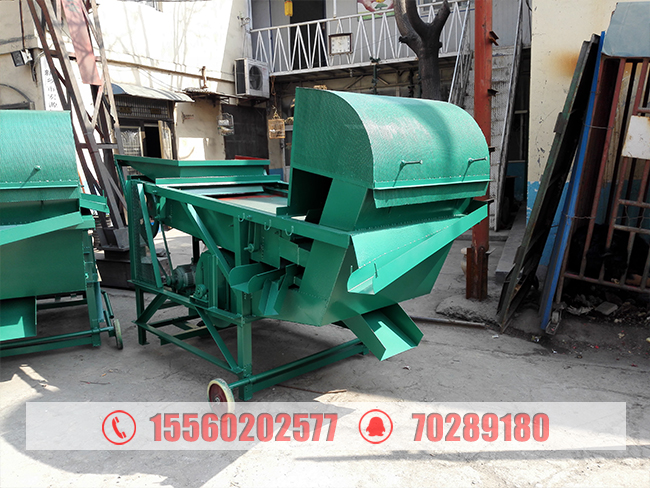 廣東小型糧食篩分拋糧機(jī)已發(fā)貨,張經(jīng)理請(qǐng)注意