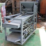 四川德陽花椒篩選機(jī) 枝葉殼籽分離篩 花椒篩底篩加長產(chǎn)量大凈度高